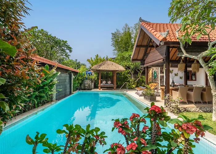 Tropical Villa Matahari - 500Sqm Private Garden Retreat With Large Pool!