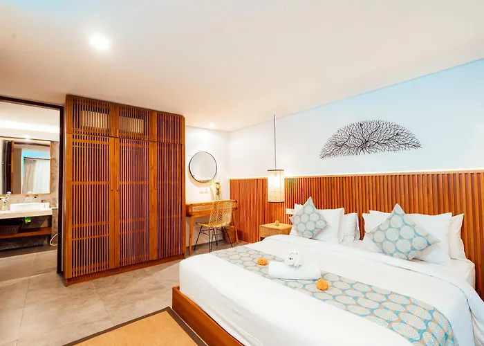 Casanaya - New 3Br Villa In Central Canggu