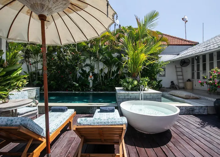 Villa Bella Seseh, 3-Br With Private Pool