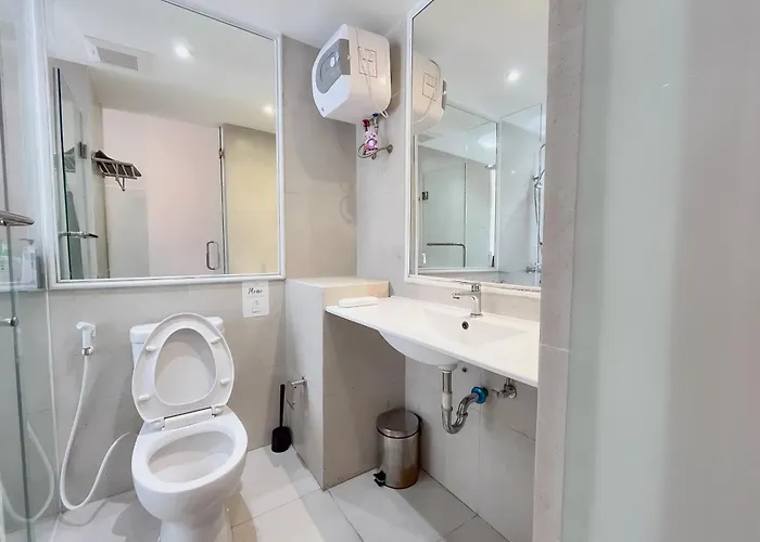Bali Bustle Sunset Coliving And Coworking Space