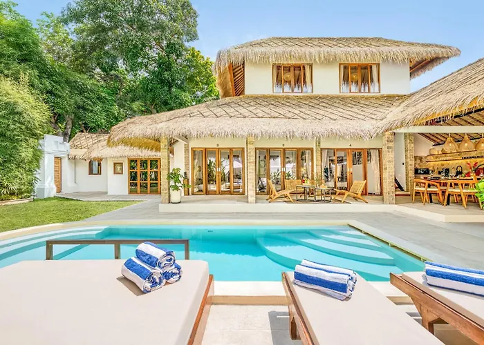 Villa Barcelona - Private 6 Bdr Brand New Villa In Seminyak, Best Location, Large Pool & Garden