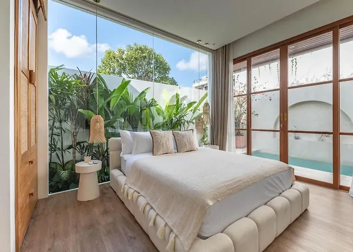 Villa Lyla By Pura Homes