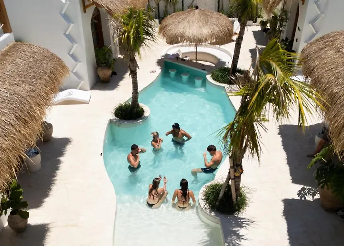 Luna Kai Villas