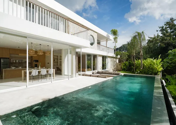 Villa Tiga By Balisuperhost