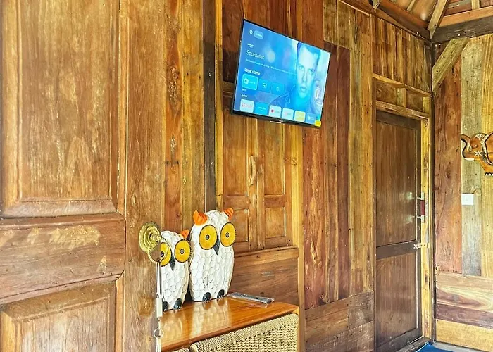 Unique Wooden House With A View Jungle 1Br Private