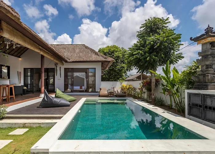 Peaceful Balinese Villa With Private Pool Uluwatu