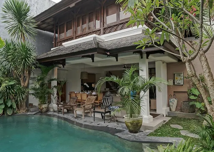 Juan Villa Legian