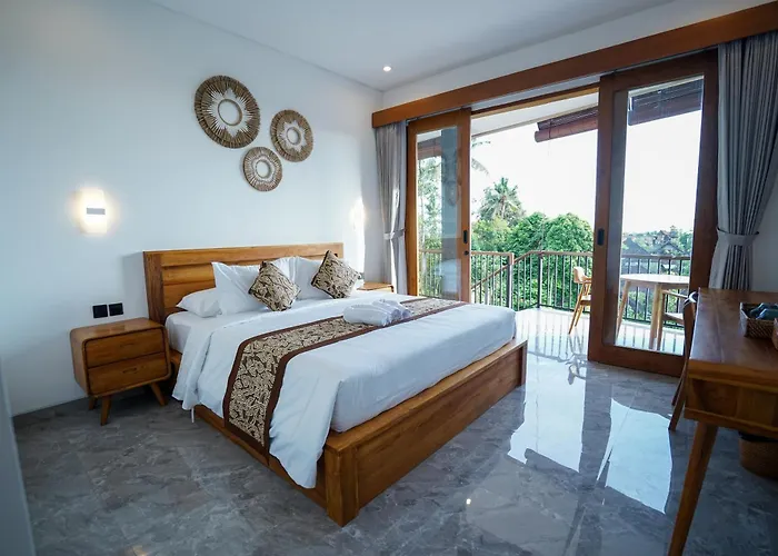 Sandat Garden House
