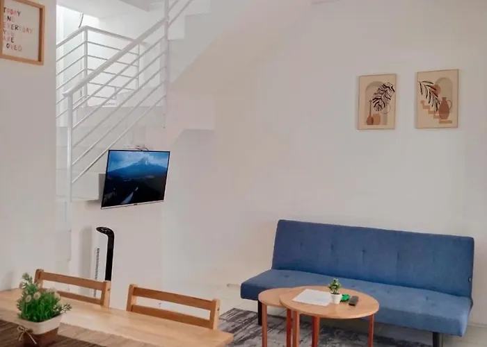 D'Wangsa Villas-Private House 2 Bedroom With Garden Near Balangan Beach