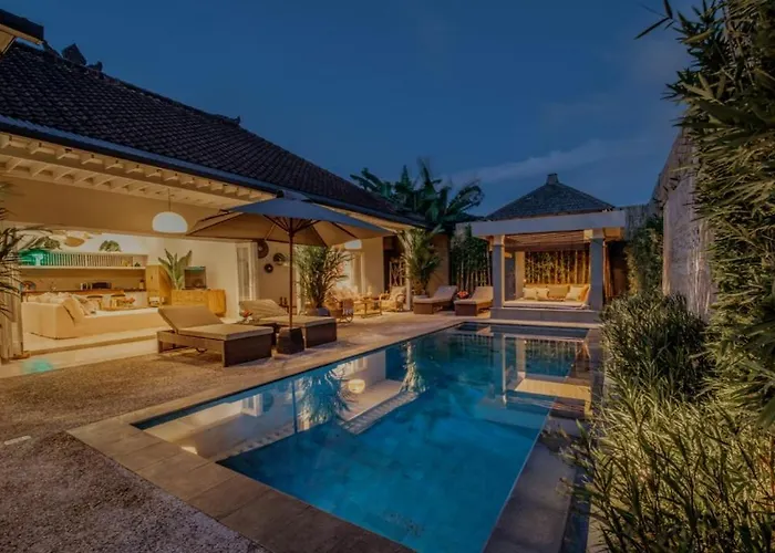 6Br Luxe Pool Villa Seminyak Group Escape