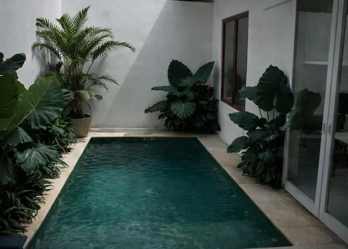 Cozy House In Nusa Dua