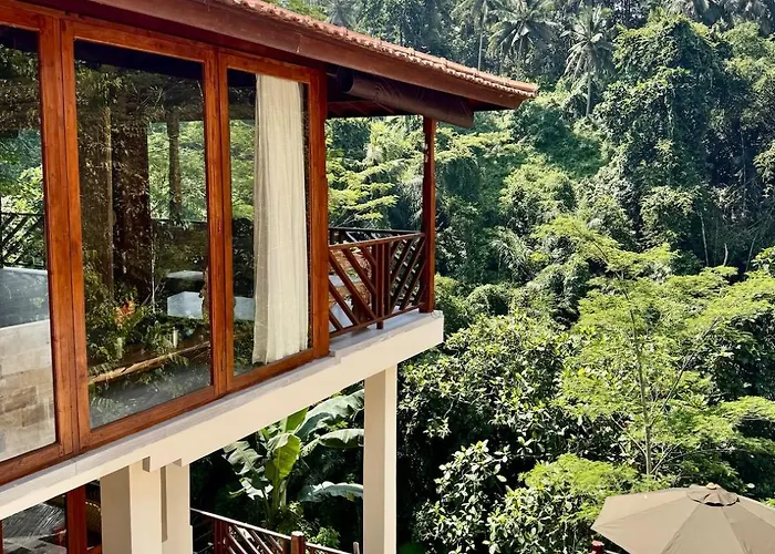 Astonishing Jungle Villa With Pool In Ubud