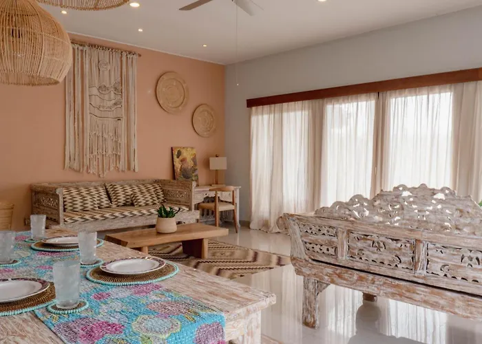 2 Bedroom Villa With Private Pool & Kitchen