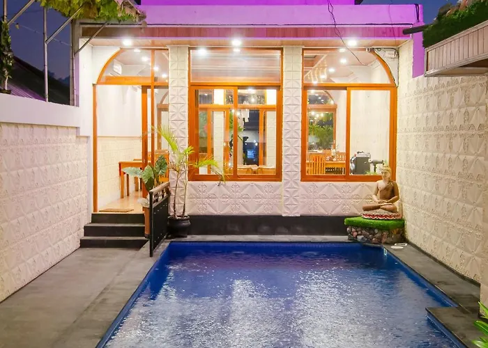 Eric Dolphin Villa