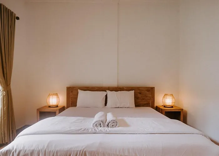 Jananing Guest House