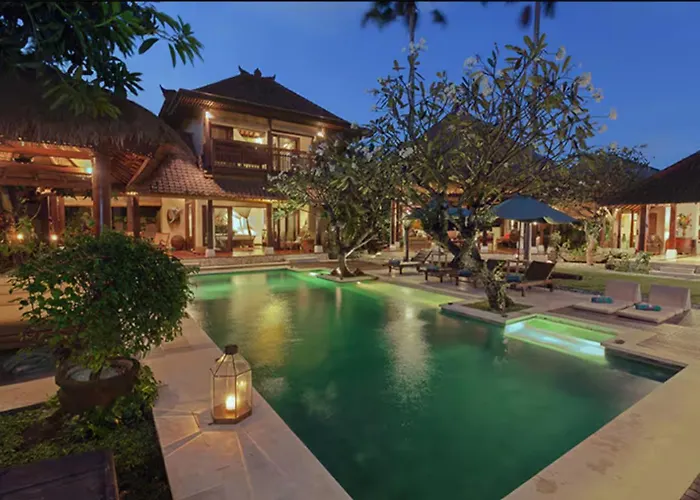 Luxury 6-Bedroom Villa In Seminyak