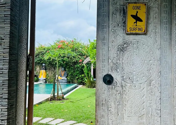 Uluwatu Spacious 3Br Villa Center Bingin