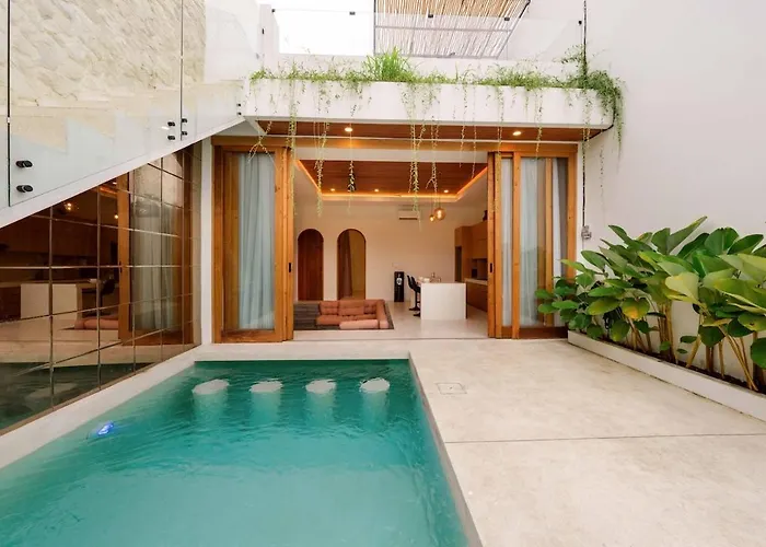 Luxe 1Br Oasis - Swim-Up Bar & Near Canggu