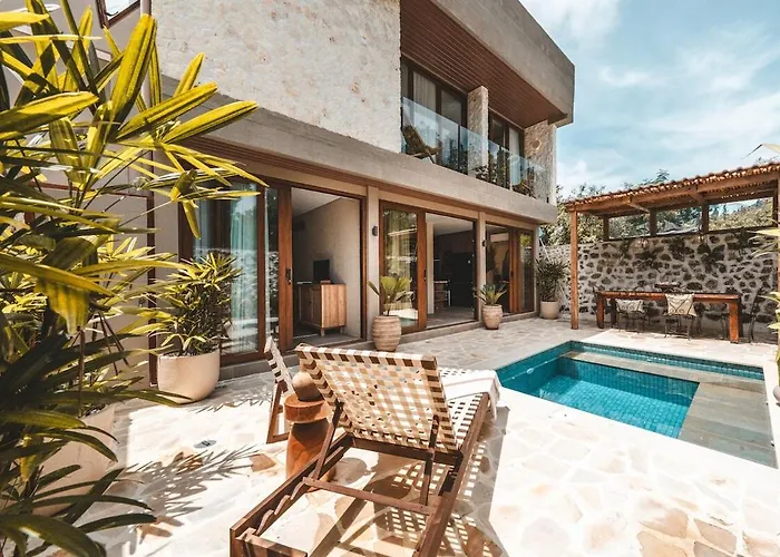 Villa Warni Private Pool, Tropical Style&Quiet