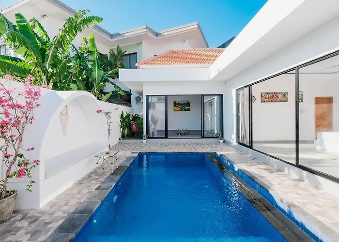 Artsya Villa - New &Modern 2Br Tropical Canggu Private Pool Villa
