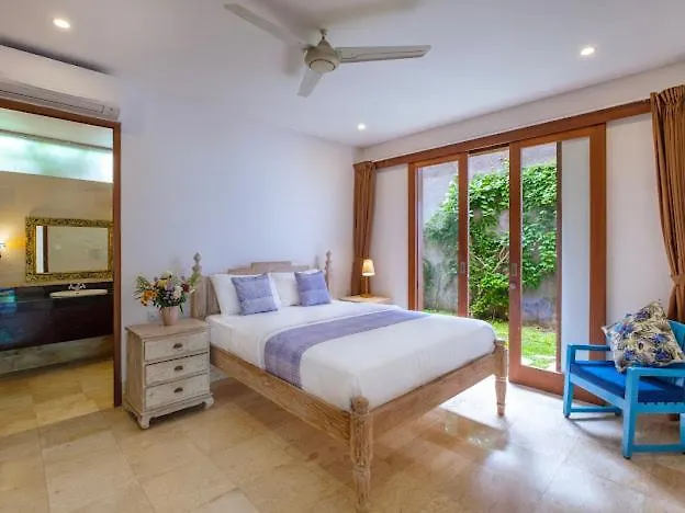 Villa Seniman 1