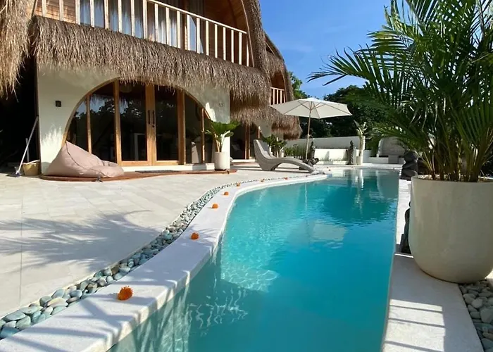 Ayu Padang Villa 05