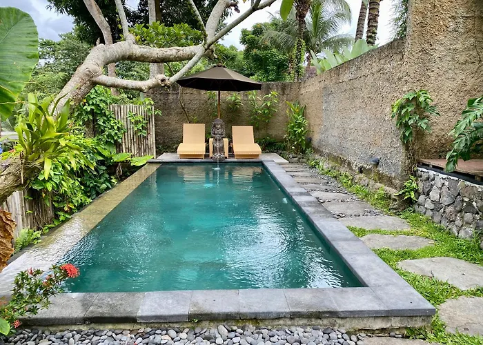 Ginas villa 1 romantic pool&escapes
