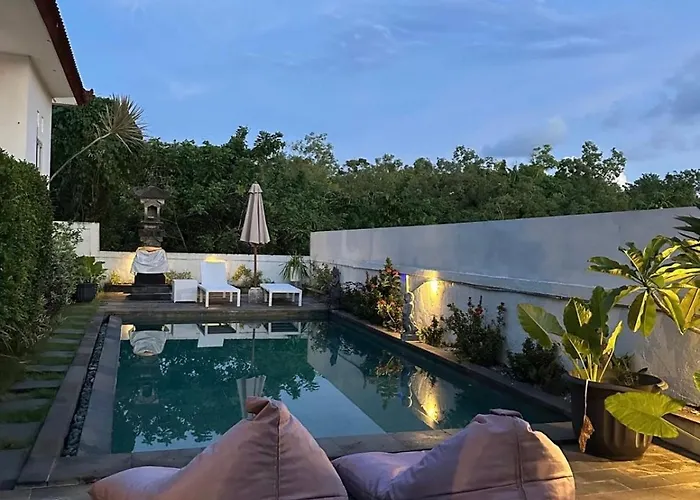 Padang Padang Bungalows Uluwatu