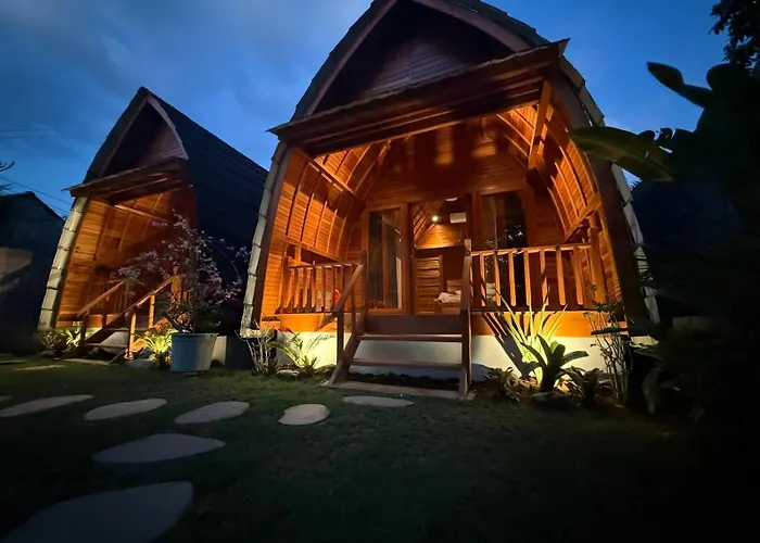 Qchen Cuan Cabin Amed