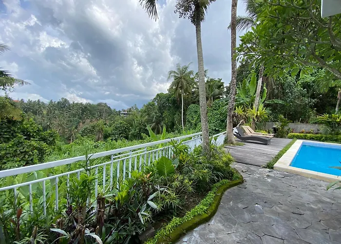 The Loyik Villa Ubud Jungle View