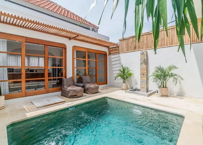 Villa Mone