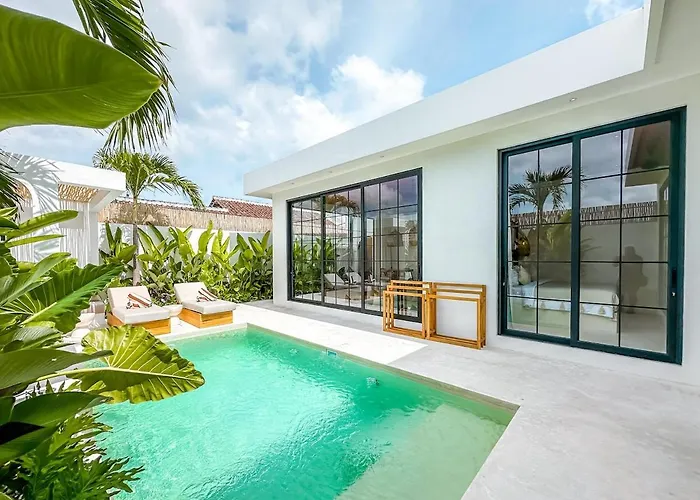Villa Nabu - Serene Tropical Escape In Heart Of Seminyak