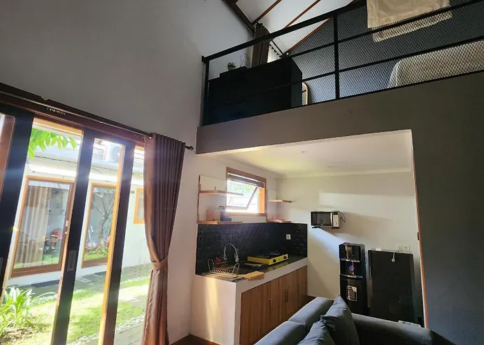 Loft Mezannine Sutji Lliving Villa Apartment