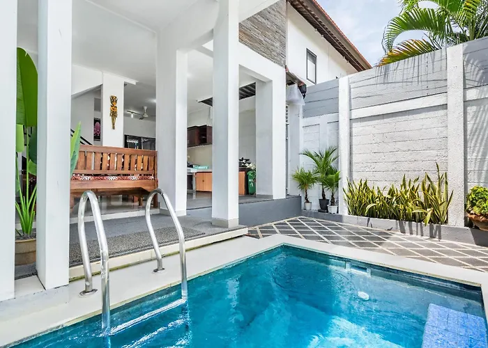 Cening Private 3Br Pool Villa Seminyak