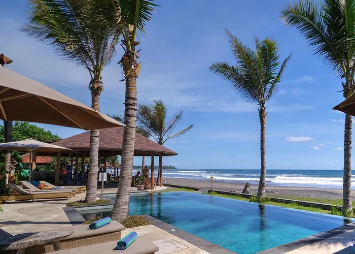 Wide Sands Beach Retreat
