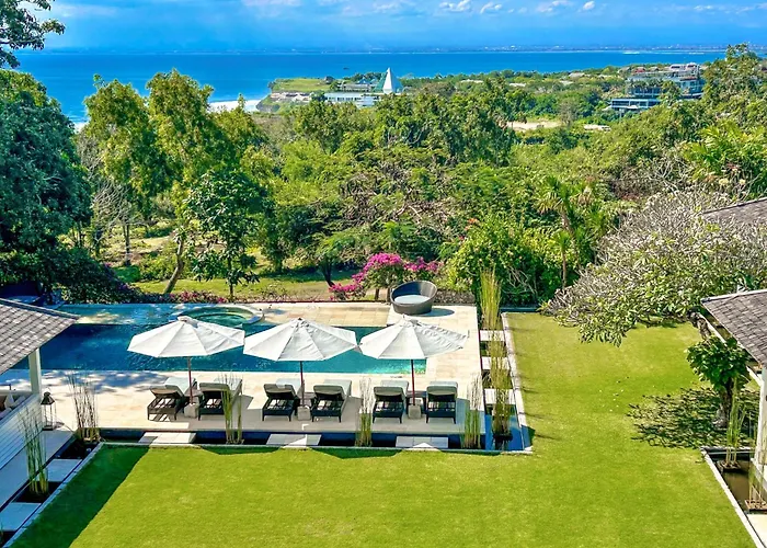 The Backyard Bingin - Private Mansion, Overlooking Bingin Beach, With Cook, Ideal For Private Events And Weddings