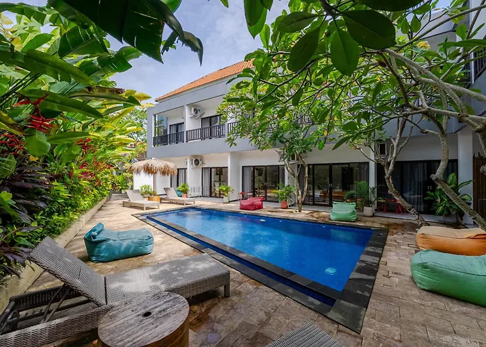Uluwatu Surf Paradise