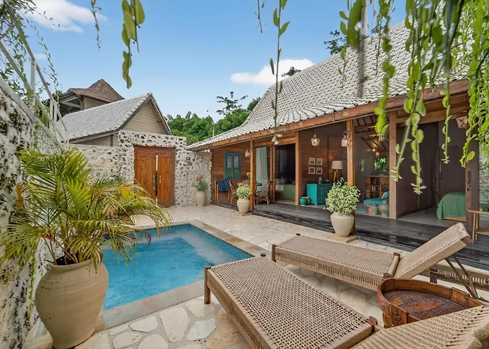 Warna Villas- Villa Hijau Green Style 2 Bdr W Pool & Kitchen Uluwatu