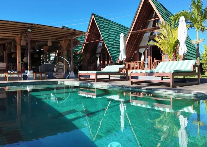 Cascadia Rad Villa