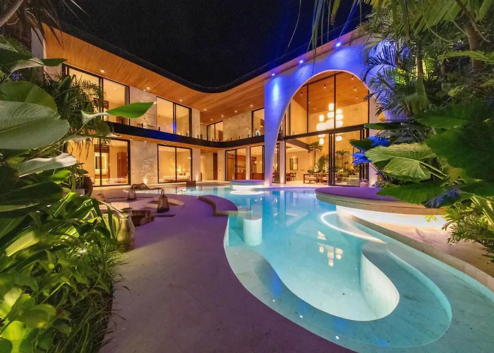 Iconic Arch Villa 6Br Beach-Club Pool