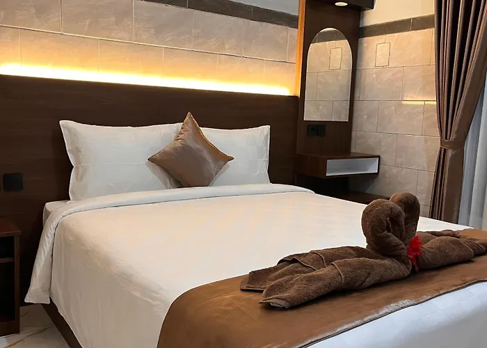 Tirtasuci Guest House