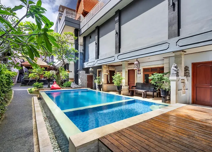 Collection O Dukuh Segara Guest House