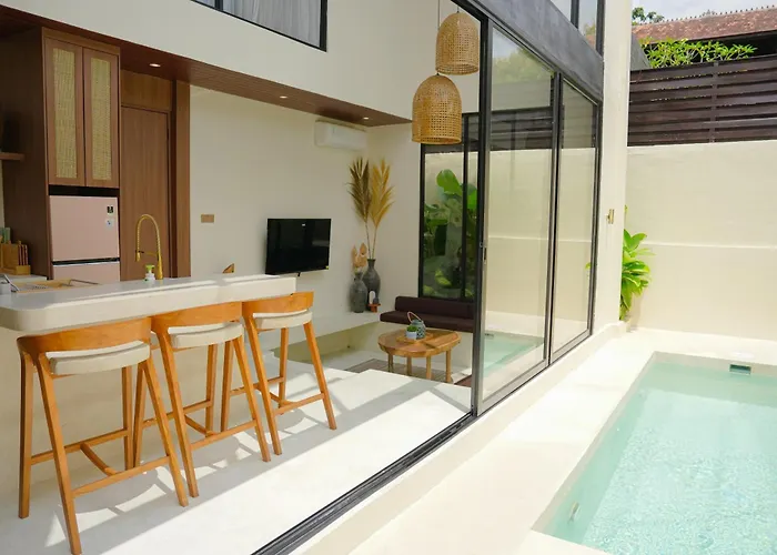 Brand New Tropical Villa With Pool - Minutes To Melasti & Uluwatu