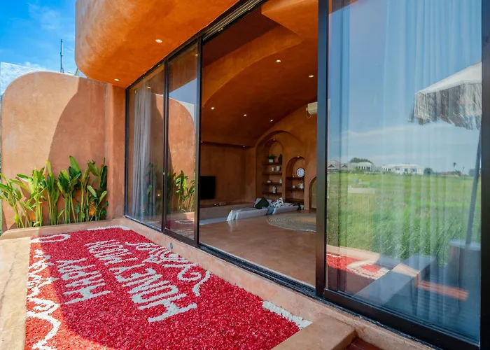 Sajeeva Private Villa Honeymoon - Brand New