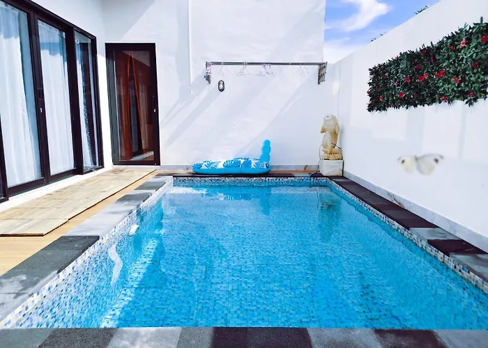 Joy Pool House