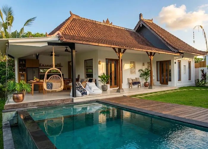 Ando House Modern 2Br Fast Wi-Fi Private Pool City Center