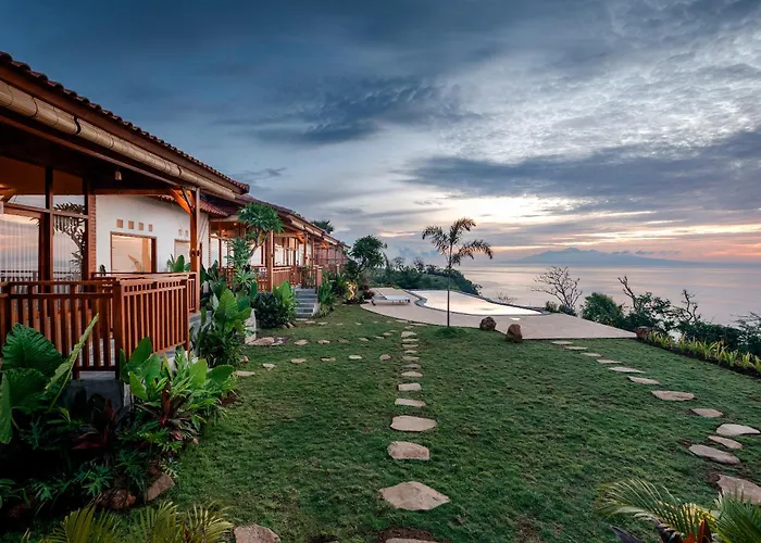 Seraya Cove Estate By Manara