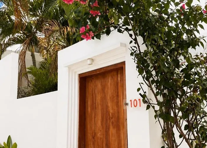 La Belle Villa