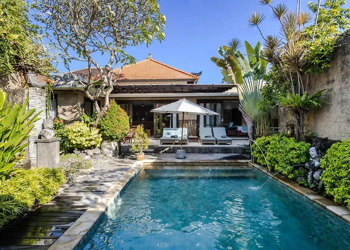Villa Nesanur - Comfortable & Spacious Beachside Sanur