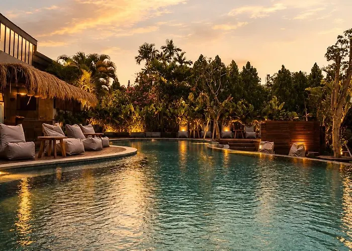 White Penny Bali - Social Hostel & Pool Seminyak